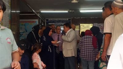 محافظ الدقهلية في زيارة مفاجئة لعيادة التأمين الصحي بجديلة (صور)