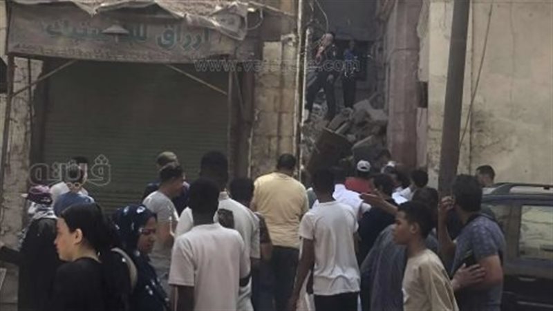 إخلاء العقار المجاور
