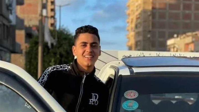 شاب يفقد حياته وعمه