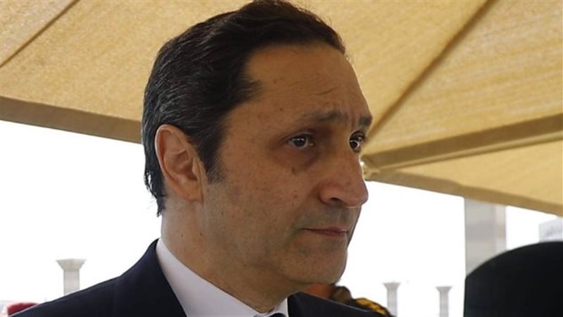 علاء مبارك يطالب