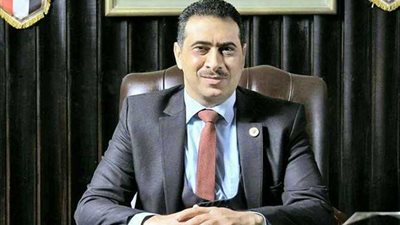 نائب رئيس جامعة القاهرة: وصولنا للمائة الأفضل «مش مستحيل».. ونحيل أى باحث غير أمين علميًا للتحقيق.. وتصنيف الجامعات وفق معيار النزاهة خطأ ( حوار )