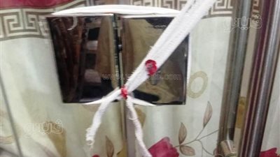 استمرار حملات غلق المحلات والمقاهي المخالفة التي يديرها أفارقة بأسوان (صور)