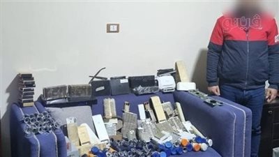 حبس تاجر بتهمة إنشاء شبكة هوائية لفك شفرات القنوات الفضائية ببني سويف