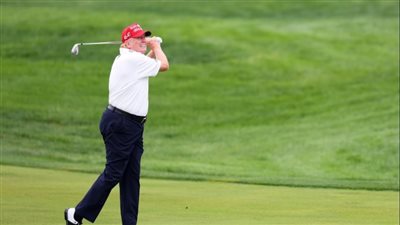 سلاح الجو الأمريكي يعترض طائرة فوق نادي ترامب للجولف