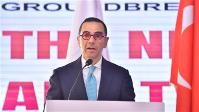 وزير الاستثمار يشارك في وضع حجر الأساس لمصنع البرم بشركة KCG بالعاشر من رمضان 