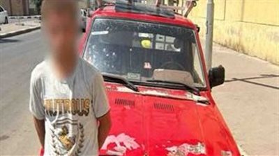 ضبط سائق نقل بتهمة السير عكس الاتجاه وطمس اللوحات المعدنية بالخليفة 