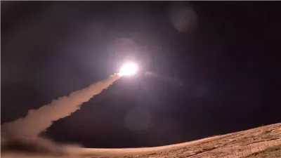 جيش الاحتلال يوقف العمل مؤقتًا بمطار بن جوريون بسبب الصاروخ اليمني