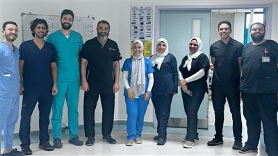 نجاح إجراء جراحة معقدة لإصلاح تشوه نادر بالعمود الفقري لطفلة ١٢عاما بزايد التخصصي 