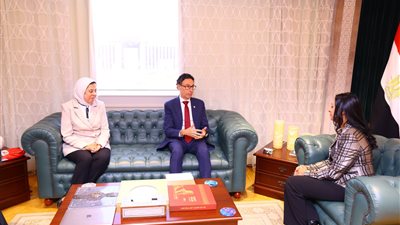 وزيرة التضامن الاجتماعي تلتقي رئيس بعثة اللجنة الدولية للصليب الأحمر
