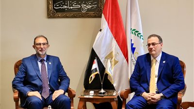 رئيس التنظيم والإدارة يستقبل رئيس سلامة الغذاء لبحث سبل التعاون المشترك