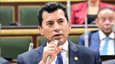 وزير الرياضة: اللجنة الأوليمبية طلبت مد فترة الترشح لإدارات الأندية لـ 3 دورات بدلا من دورتين 