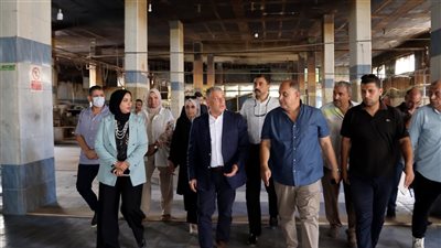 جولة مفاجئة لمحافظ الإسماعيلية على المخابز الآلية (صور) 