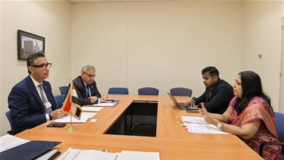 وزير التموين يلتقي السكرتير العام لوزارة شئون المستهلك والأغذية بالهند