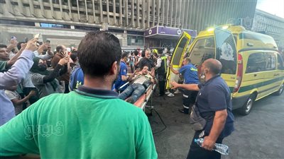 وزير الصحة: الدفع بـ17 سيارة إسعاف للتعامل مع مصابي حريق سنترال رمسيس
