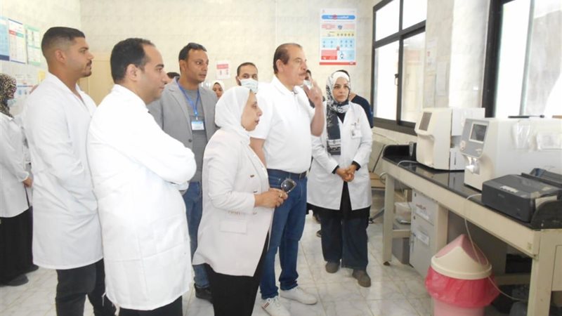 د.عمرو قنديل، فيتو