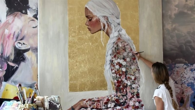 الفنانة الفنلندية