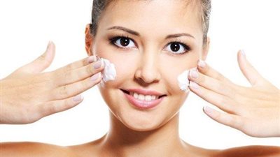 علاج حروق الشمس من مكونات طبيعية بالمنزل 