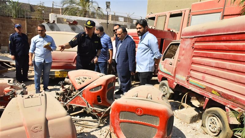 محافظ أسيوط يتفقد