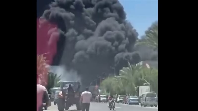 حريق هائل في المنطقة