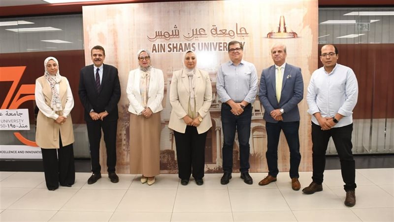 نائب رئيس جامعة عين