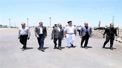 بعد تكرار الحوادث، محافظ الشرقية يتابع إجراءات تأمين الطريق الإقليمي