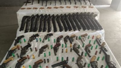 حملة أمنية فى أسيوط تضبط 54 سلاحا ناريا و10 قضايا مخدرات 