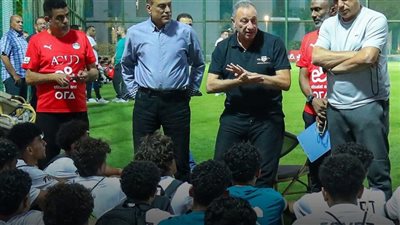 الخطيب يزور معسكر منتخب الناشئين تحت 17 سنة