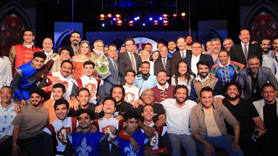 وزيرا الثقافة والخارجية يشهدان افتتاح عرض 