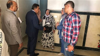 محافظ الدقهلية يتفقد مساكن أبراج الجلاء بالمنصورة (صور) 