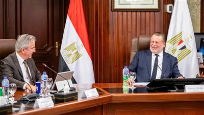 حسن عبد الله يستقبل وفد البنك الأوروبي لإعادة الإعمار لبحث التعاون المشترك