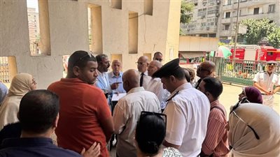 لجنة هندسية ثلاثية من محافظة القاهرة تعاين سنترال رمسيس بعد احتراقه (صور)