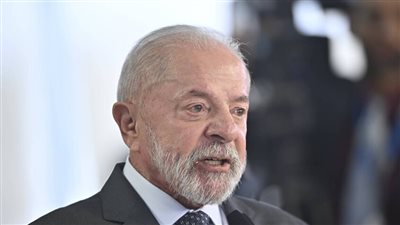 الرئيس البرازيلي يعقد اجتماعا طارئا للرد على ترامب