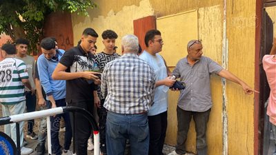 بدء دخول طلاب الثانوية العامة 2025 لجان امتحان مواد الأحياء والإحصاء والرياضيات التطبيقية (فيديو وصور)