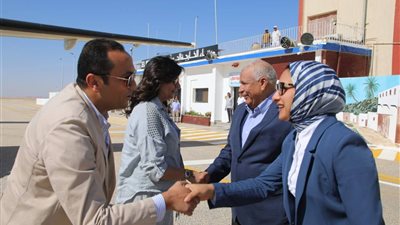 محافظ الوادي الجديد يستقبل رئيس الأمانة الفنية للتحالف الوطني (صور)