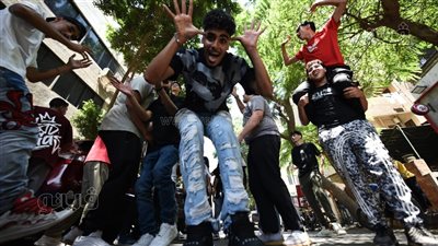 30 صورة ترصد احتفالات طلاب الثانوية العامة بانتهاء الامتحانات 