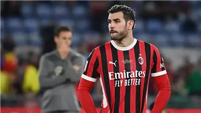 أرقام وإنجازات الفرنسي ثيو هيرنانديز لاعب الهلال السعودي الجديد