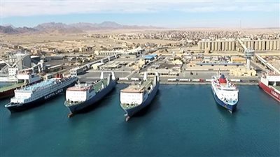 تداول 14 ألف طن و878 شاحنة بضائع عامة ومتنوعة بموانئ البحر الأحمر