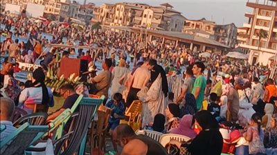 مارينا الغلابة، شواطئ رأس البر كاملة العدد بعد انتهاء امتحانات الثانوية العامة (صور)