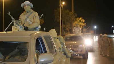 طرابلس تشتعل، أرتال عسكرية وحشود ضخمة من الزنتان ومصراتة تزحف إلى العاصمة (فيديو) 