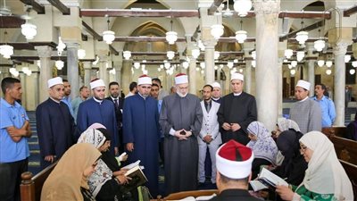 الجامع الأزهر يطلق الدورة الثانية لتأهيل الخريجين للعمل بالرواق الأزهري (صور)
