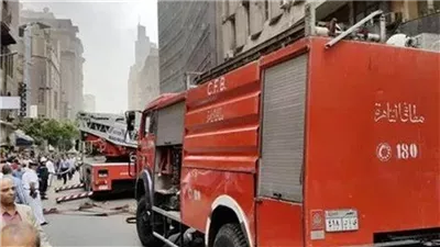 التحقيقات: ماس كهربائي وراء حريق محل مفروشات بالنزهة