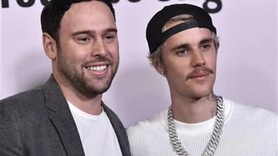 سكوتر براون يشيد بألبوم جاستن بيبر الجديد: يُعبّر عن شخصيته الحقيقية