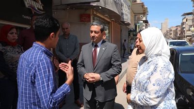 محافظ دمياط يتابع تنفيذ مشروع تطوير الشارع الحربي