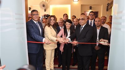 وزراء العدل والتخطيط والتنمية المحلية يفتتحون فرع توثيق محكمة جنوب الجيزة الابتدائية