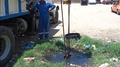  مياه القناة تنظم حملات مكبرة لتطهير شبكات وبيارات الصرف الصحي (صور)