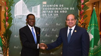 رسائل السيسي لرؤساء أنجولا وغينيا الاستوائية وغانا (صور)