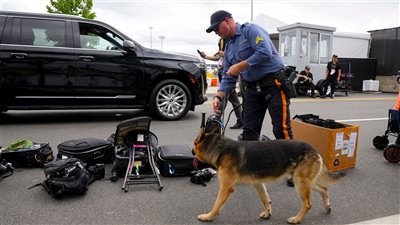 استعدادات أمنية مكثفة أمام ملعب ميتلايف قبل نهائي كاس العالم للأندية (صور)