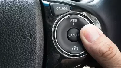 تزويد السيارات الحديثة بنظام تثبيت السرعة الراداري الديناميكي