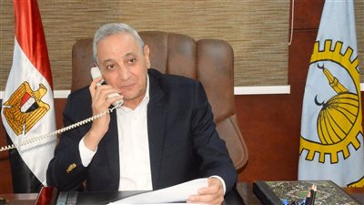  محافظ الغربية يهنئ 3 طالبات بأوائل الدبلومات الفنية (فيديو) 