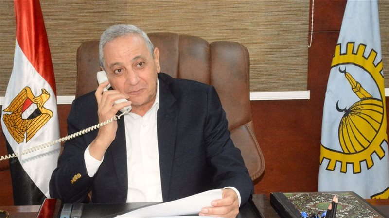 محافظ الغربية يهنئ